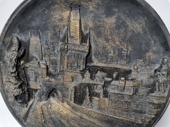 Prague Charles Bridge, Декоративное рельефное панно "Ночная Прага в золоте" с трехмерным изображением Карлова моста, дерево, 20см, Чехия 1950г.