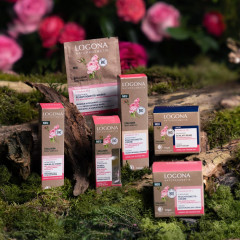 Logona Straffende Feuchtigkeitscreme geönt Bio-Rosenextrakt & Bio-Apfelsamenextrakt Logona Logona Тональный укрепляющий и увлажняющий крем с органическими экстрактами розы и семян яблока, 30мл