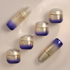 Shiseido Uplifting and Firming Day Cream SPF 30 Подтягивающий и укрепляющий дневной крем SPF 30