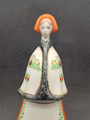 Статуэтка винтажная Aquincum &quot;Венгерская женщина в национальном костюме&quot;, Будапешт, ручная роспись, фарфор, 20 х 10 см, Венгрия, 1950-60гг.