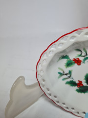 Reutter Овальное блюдо с резным краем "Красные ягоды", 13см x 9,5см, Германия, 1960-70гг.