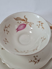 Wunsiedel Bavaria Чайное трио с позолоченным ободком "Розовые цветы и бутоны", Германия, 1960-70гг.