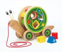 HAPE Nachziehspielzeug Schnecke aus Holz Деревянная улитка тянет за собой игрушку