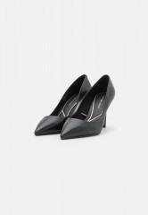 Tommy Hilfiger POINTY FEMININE Classic heels black POINTY FEMININE Классические каблуки черный