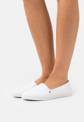 Tommy Hilfiger ESSENTIAL KESHA Trainers white ESSENTIAL KESHA Кроссовки белый