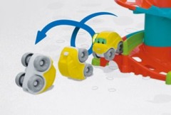 Clementoni Baby-Parkhaus Детский гараж