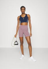 Tommy Hilfiger MID SCULPT BRA Medium support sports bra desert sky MID SCULPT BRA Спортивный бюстгальтер со средней поддержкой небо пустыни