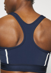 Tommy Hilfiger MID SCULPT BRA Medium support sports bra desert sky MID SCULPT BRA Спортивный бюстгальтер со средней поддержкой небо пустыни