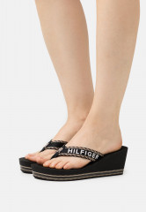 Tommy Hilfiger WEBBING WEDGE Heeled mules black WEBBING WEDGE Мюли на каблуке черный