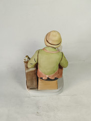 Статуэтка винтажная Dresden &quot;Часовщик&quot;, фарфор, 19 см, Германия, 1960-70гг.