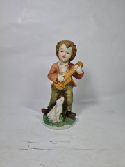 Фигурка винтажная Im Stil Goebel / R.O.C &quot;Мальчик с гитарой и кроликом&quot;, ручная роспись, керамика, 19 см, Тайвань, 1960-70гг.