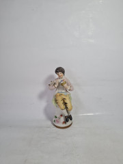 Статуэтка винтажная Im Stil Furstenberg &quot;Юноша с птицей и цветами&quot;, фарфор, 21 см, Германия, 1960-70гг.