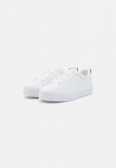 Tommy Hilfiger EMBOSSED VULC Trainers white EMBOSSED VULC Кроссовки белый